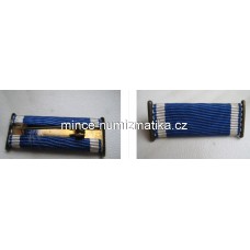 stužka na vyznamenání - Československá vojenská medaile Za zásluhy